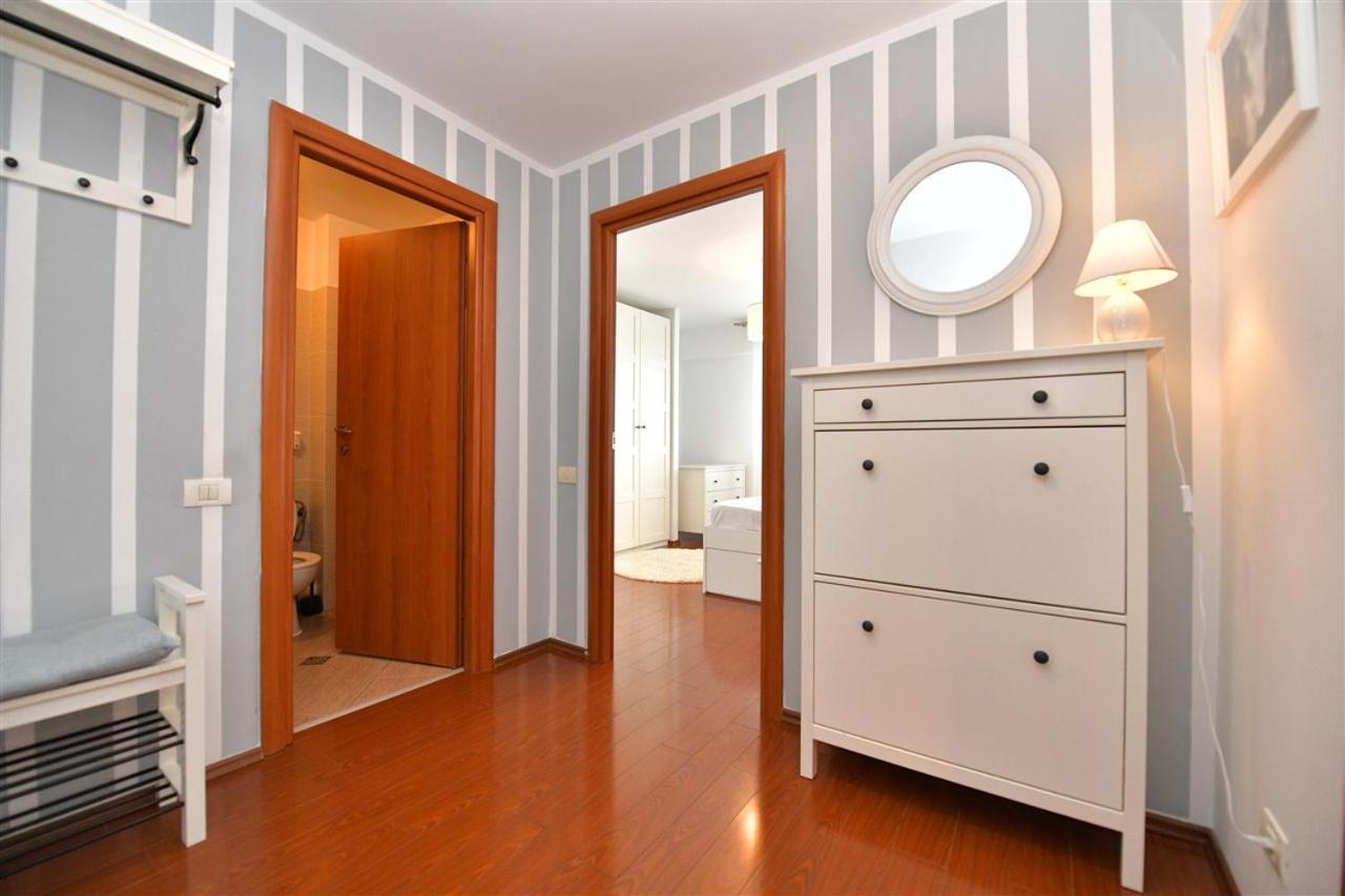 Apartament Lux 1 Mai Pod 布加勒斯特 外观 照片